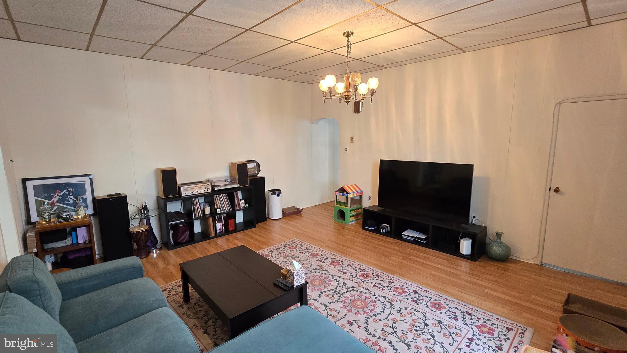 4261 River Road Bensalem, PA 19020 - Photo 7 of 17