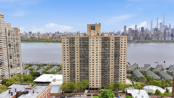 $2,500 | 6600 Boulevard East, Unit 22F, West New York, NJ 07093