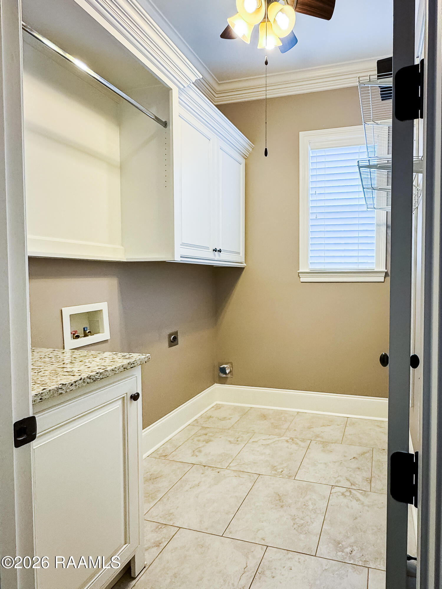 405 Habitat Ridge Drive Broussard, LA 70518 - Photo 11 of 19 photo 11 laundry