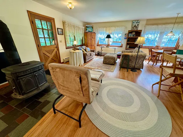 $360,000 | 2513 North Fayston Road, Fayston, VT 05660