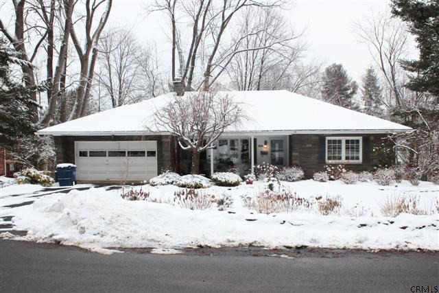 1036 Atateka Road Niskayuna, NY 12309 - Photo 1 of 17 Photo 1