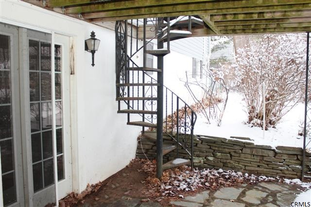 1036 Atateka Road Niskayuna, NY 12309 - Photo 12 of 17 Photo 12