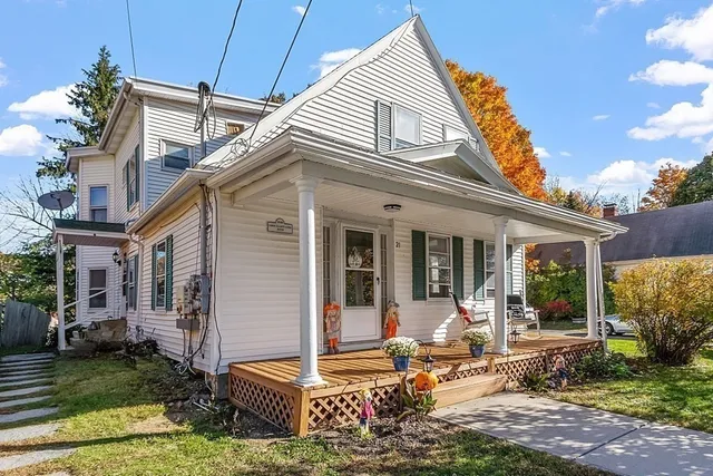 $2,100 | 21 Elliott Street, Unit 2, Westminster, MA 01473