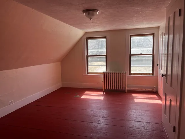 $2,100 | 21 Elliott Street, Unit 2, Westminster, MA 01473