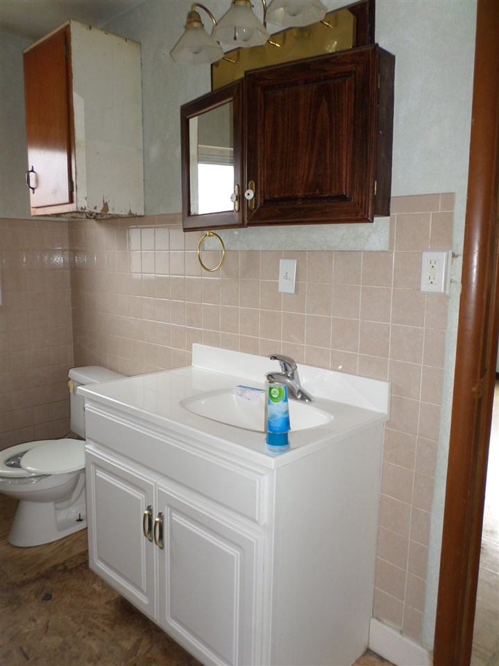 51856 Elm Road Granger, IN 46530 - Photo 9 of 27 Gallery Image 9