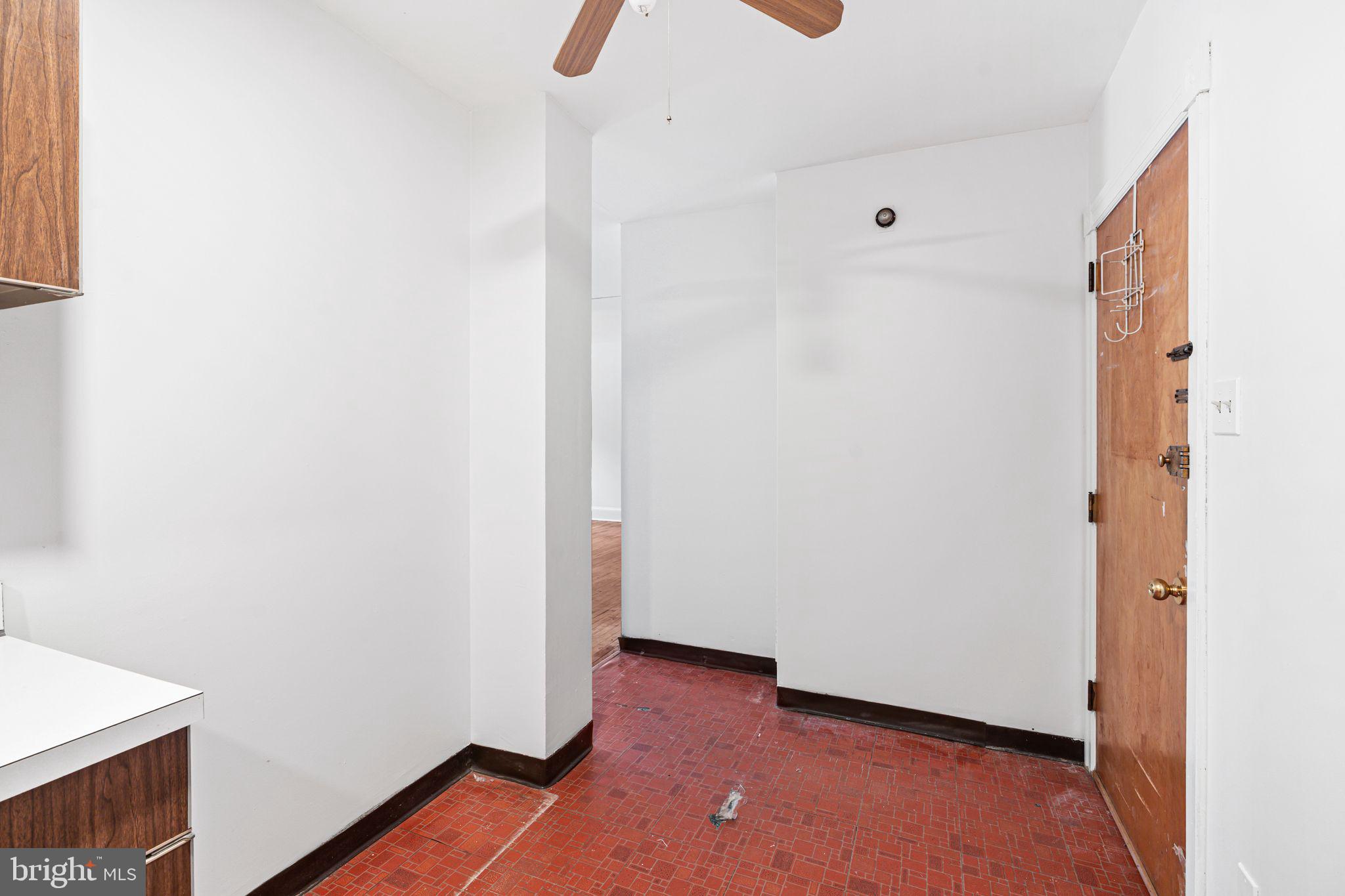 1008 Spruce Street, Unit 21 Philadelphia, PA 19107 - Photo 8 of 16 a view of an empty room