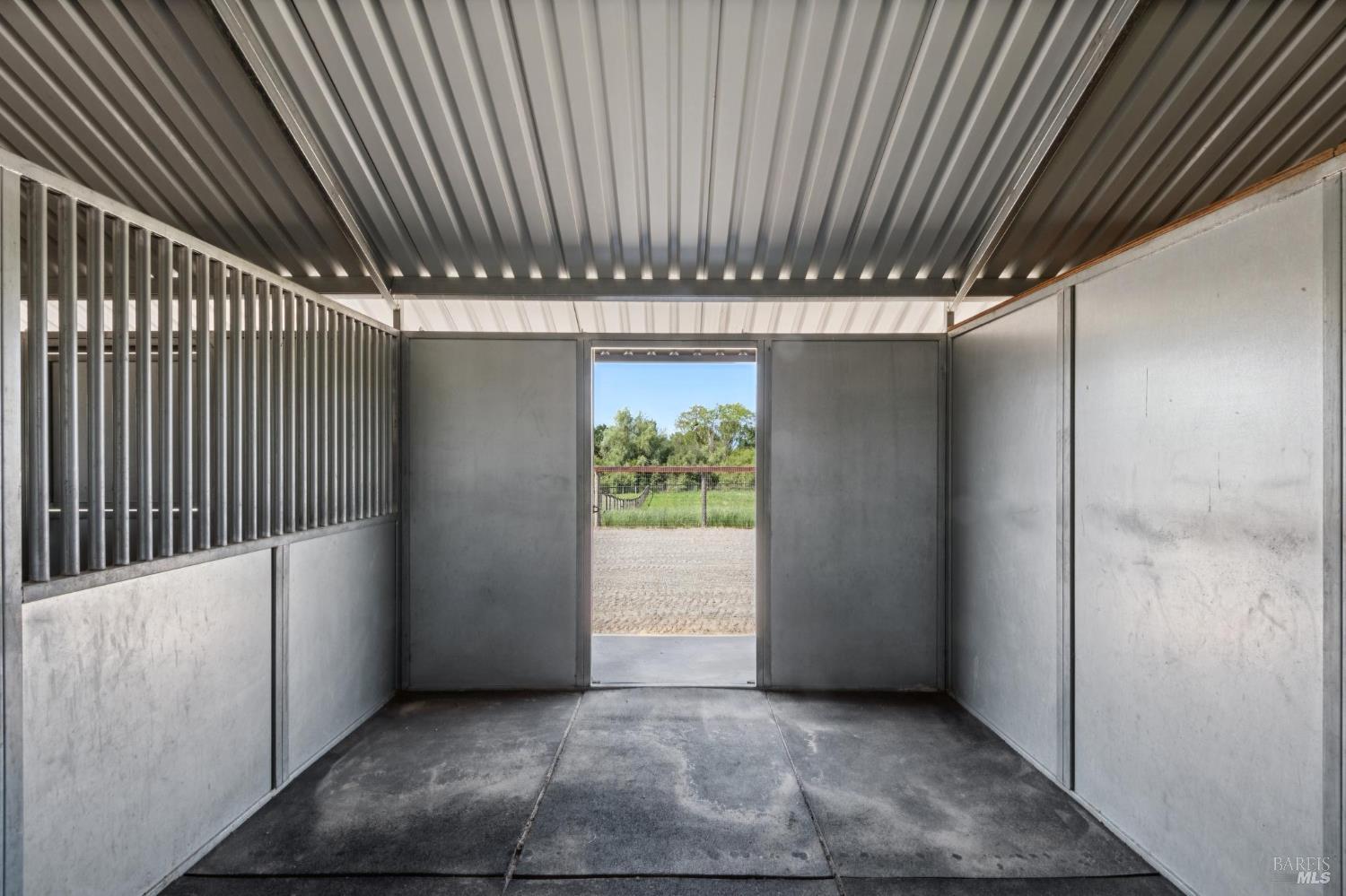 693 Irwin Lane Santa Rosa, CA 95401 - Photo 5 of 15 a view of a garage