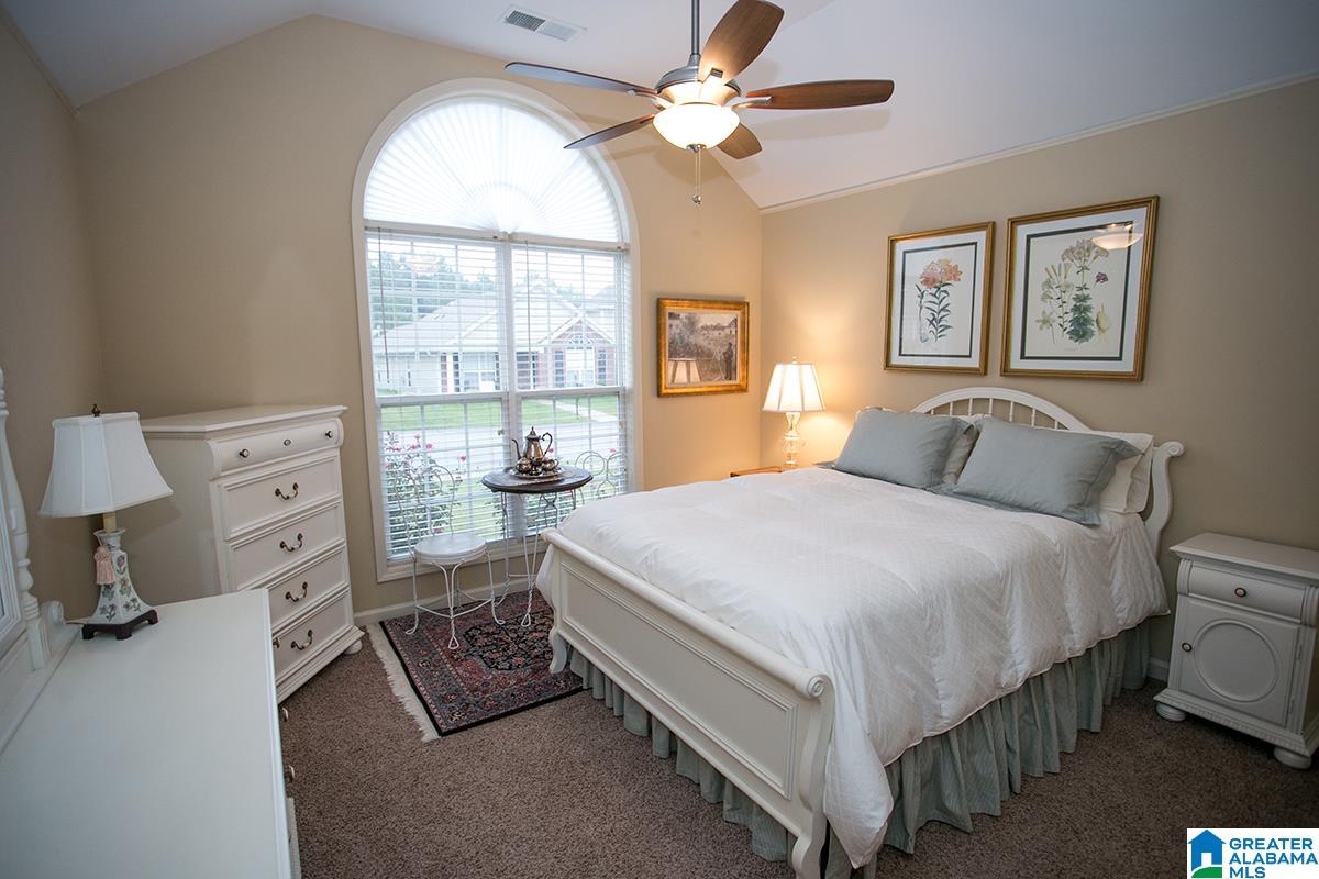 190 Village Drive Calera, AL 35040 - Photo 8 of 16