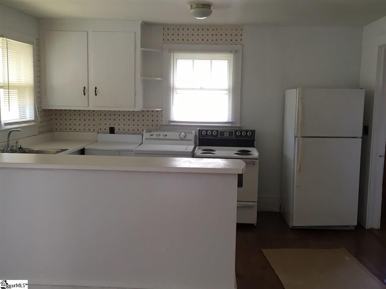 735 Gum Springs Road Taylors, SC 29687 - Photo 12 of 24