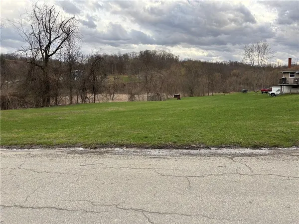 $35,000 | 4132 Highway 136, Greensburg, PA 15601