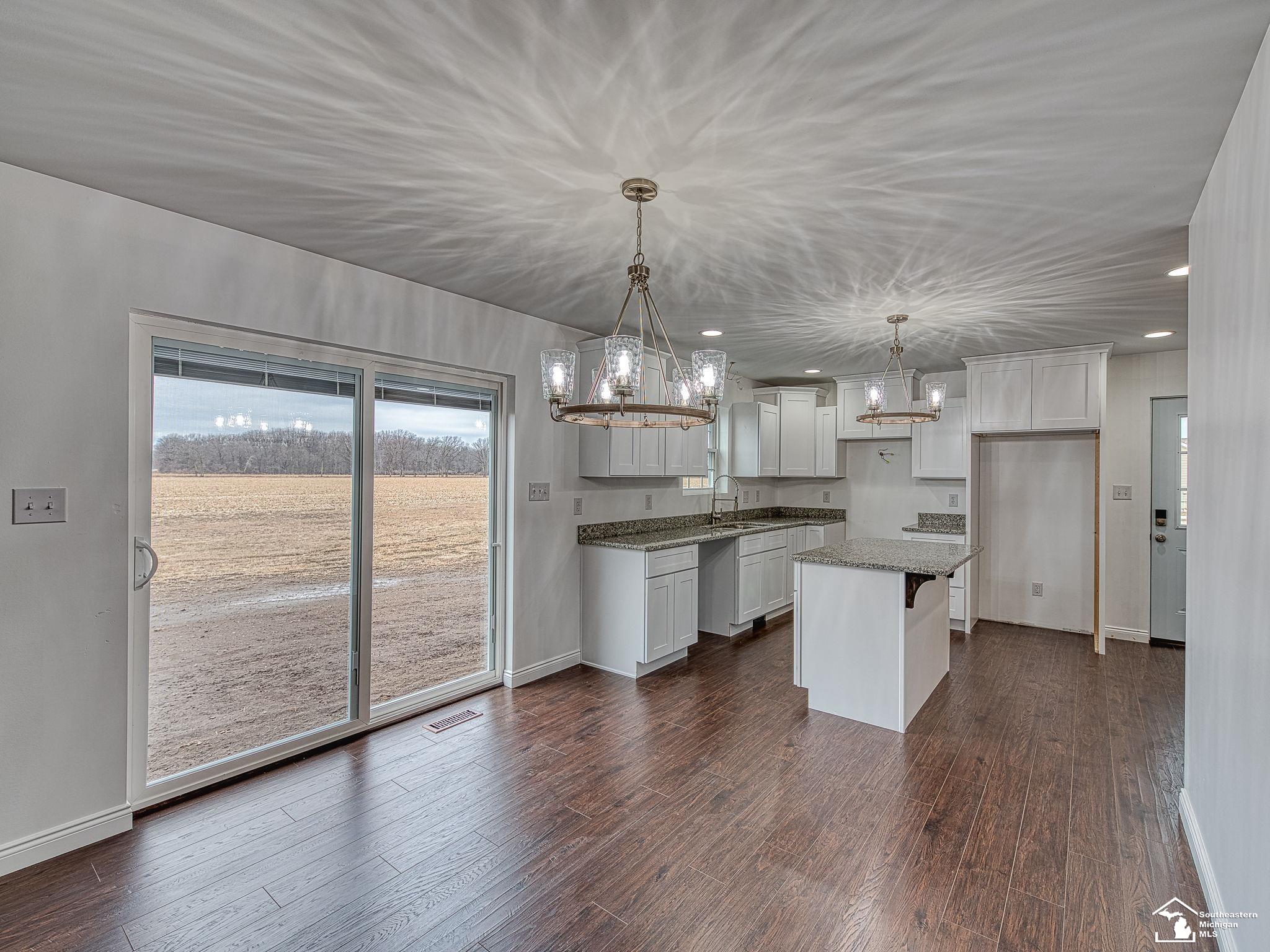 9551 Raisin Street Maybee, MI 48159 - Photo 11 of 41 50098454-10.JPG