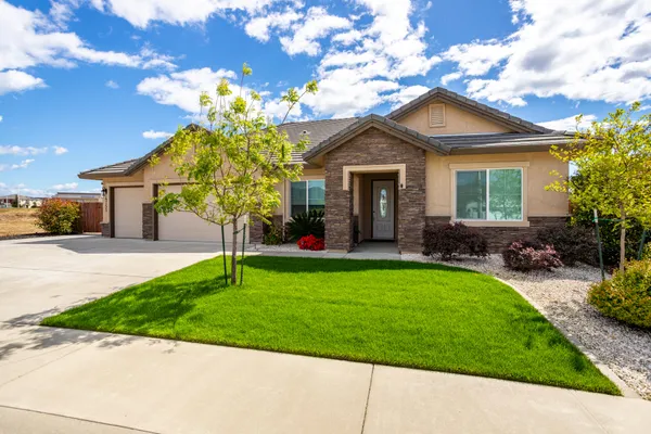 $624,500 | 4755 Lower Springs Road, Redding, CA 96001