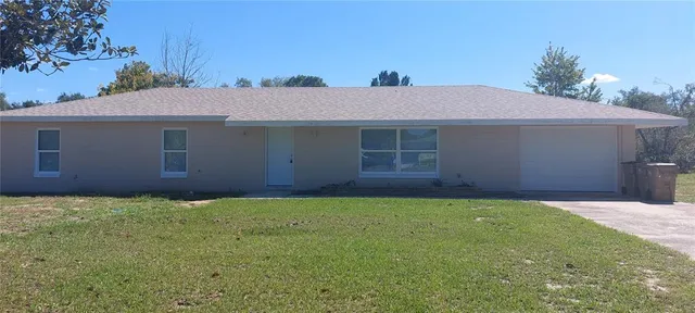 $1,900 | 11345 Circle Way, Leesburg, FL 34788