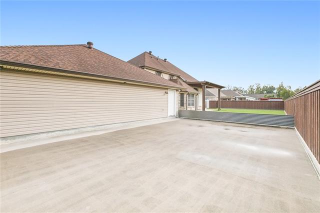 604 Terri Drive Luling, LA 70070 - Photo 37 of 43