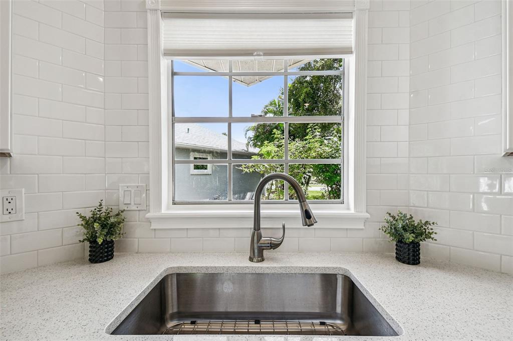 7115 Hummingbird Lane New Port Richey, FL 34655 - Photo 37 of 75