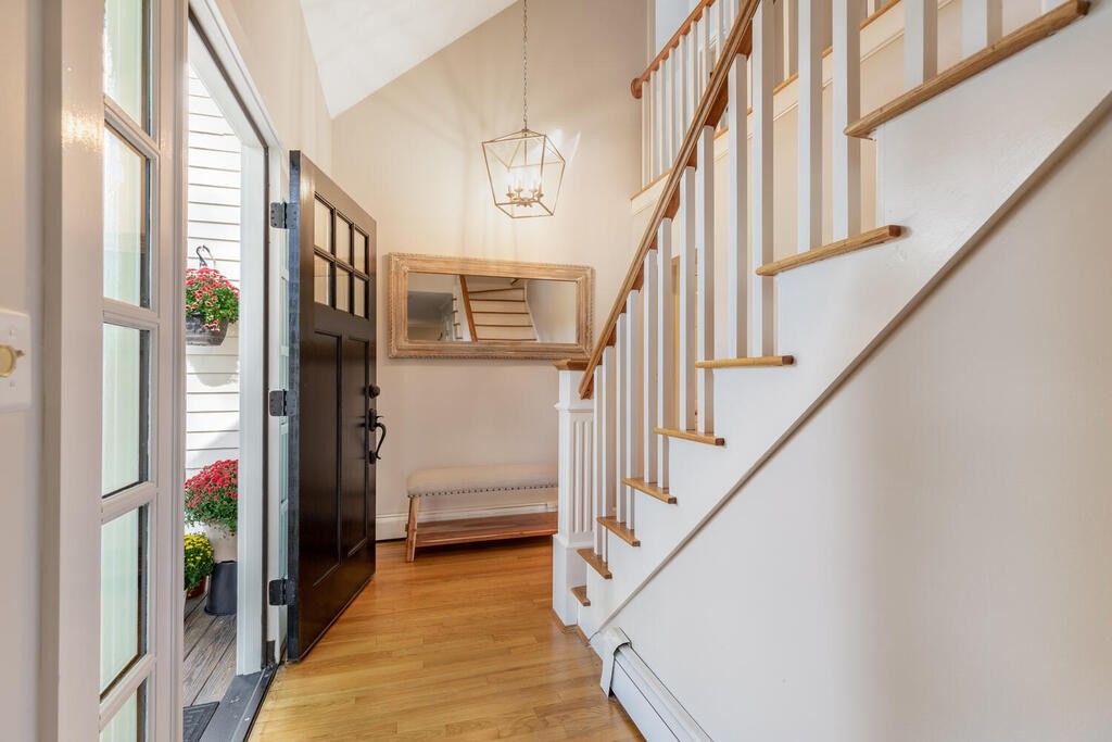 41 Aaron River Road Cohasset, MA 02025 - Photo 4 of 32 Gallery Image 4