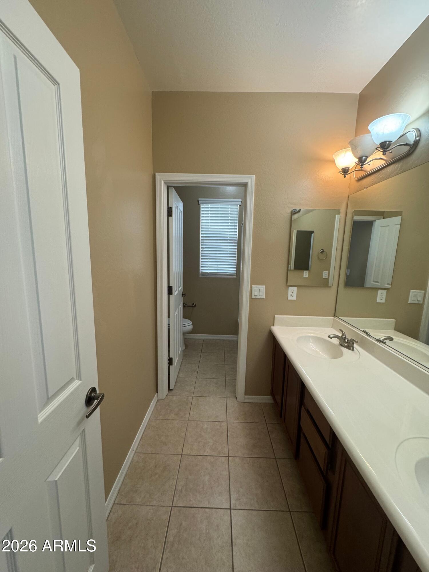 3432 West Florimond Road Phoenix, AZ 85086 - Photo 6 of 14 IMG_4348