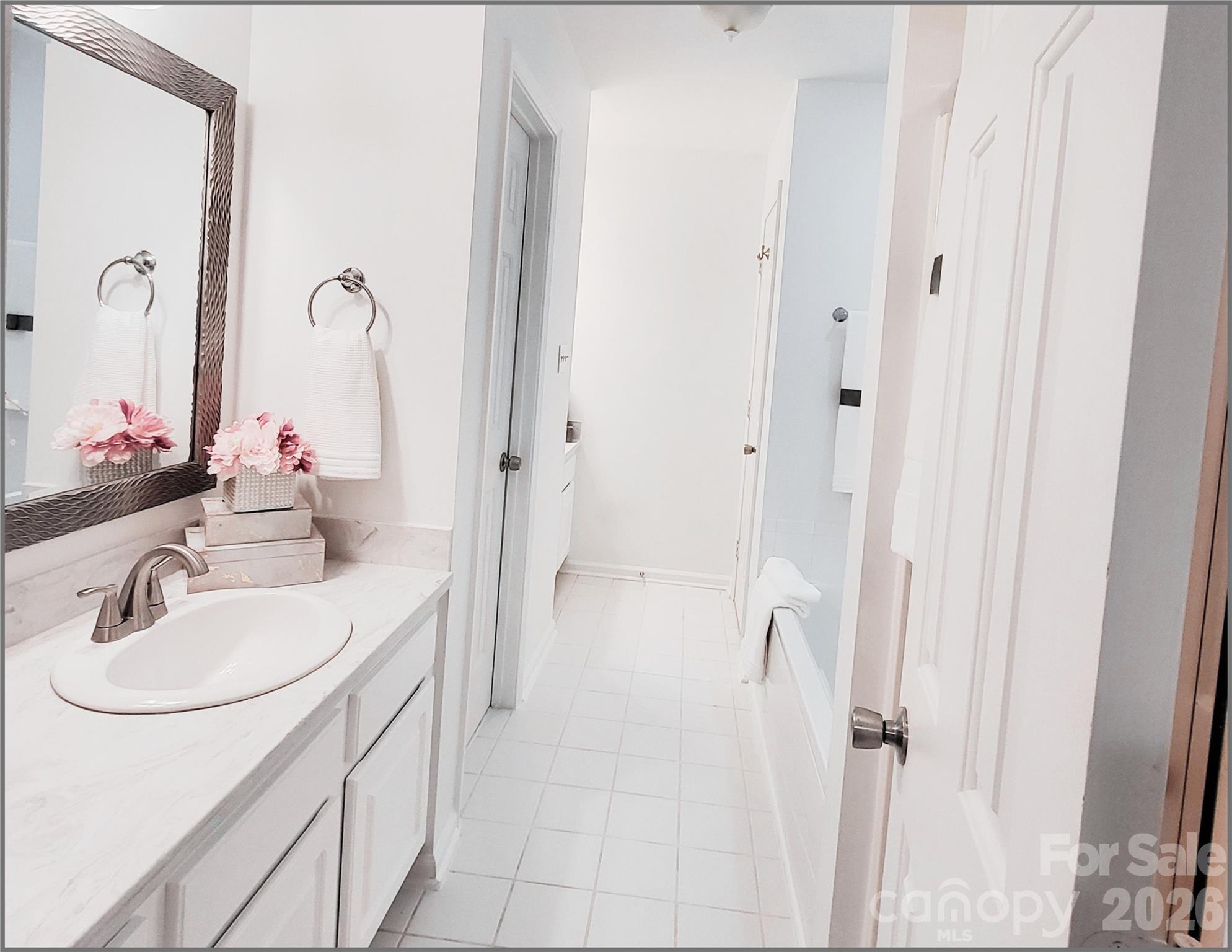 2149 Lennox Square Road Charlotte, NC 28210 - Photo 11 of 18