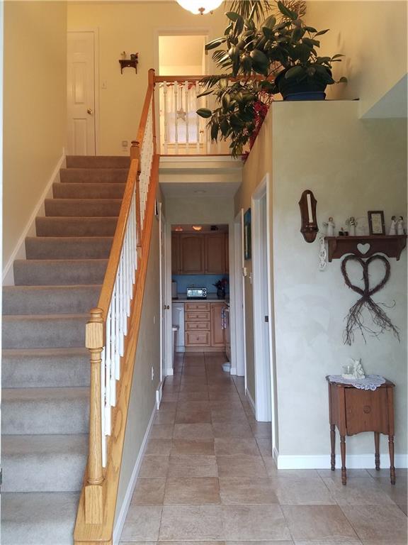 194 Swiontek Road Aliquippa, PA 15001 - Photo 8 of 25 Entry