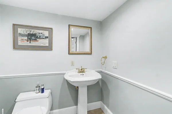 $1,100,000 | 11 Cedar Hill Drive, St. Albans Town, VT 05478