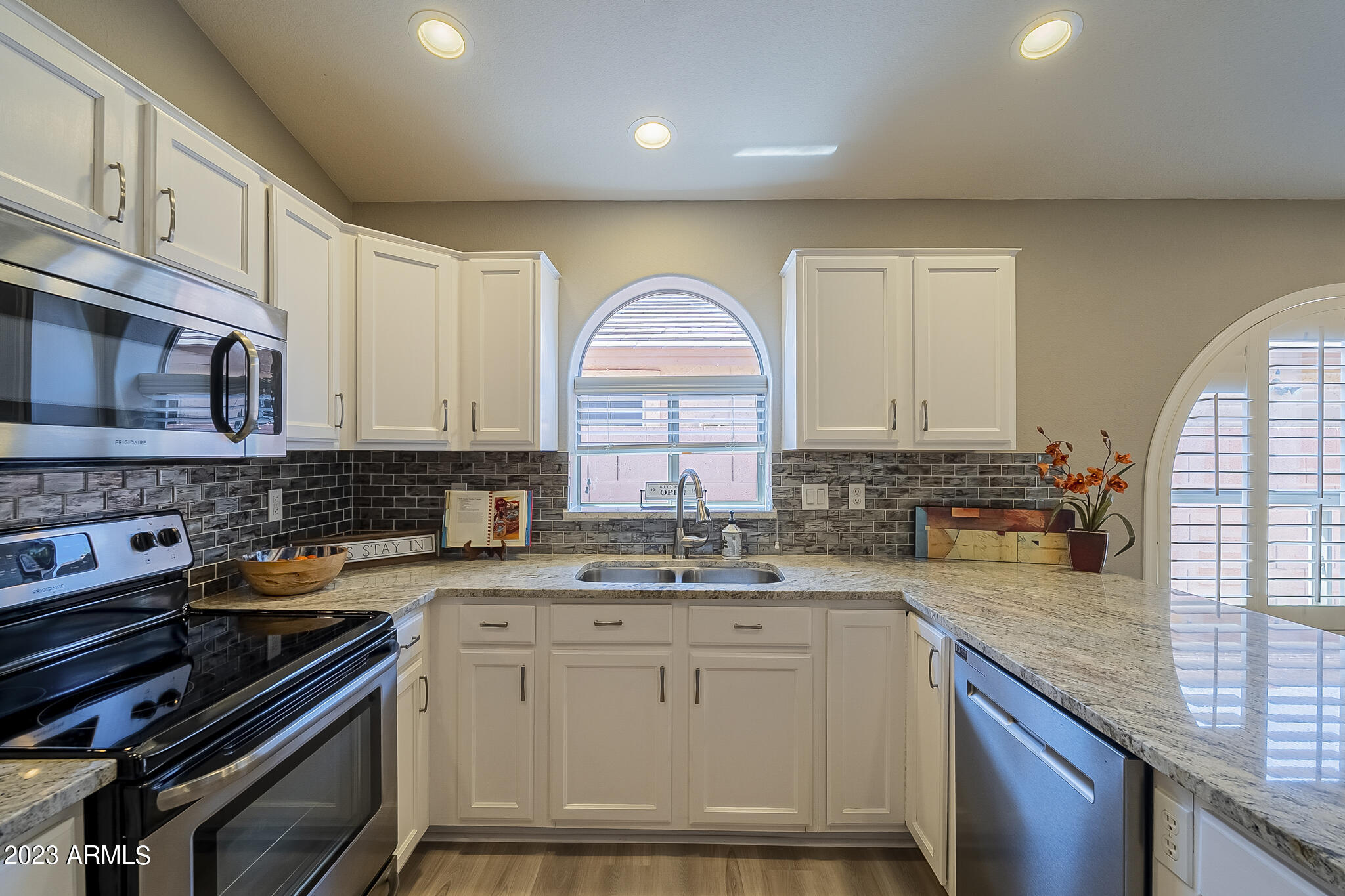 4718 East Jaeger Road Phoenix, AZ 85050 - Photo 12 of 55 Jaeger-17