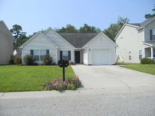 $295,500 | 1424 Pinethicket Drive, Summerville, SC 29486