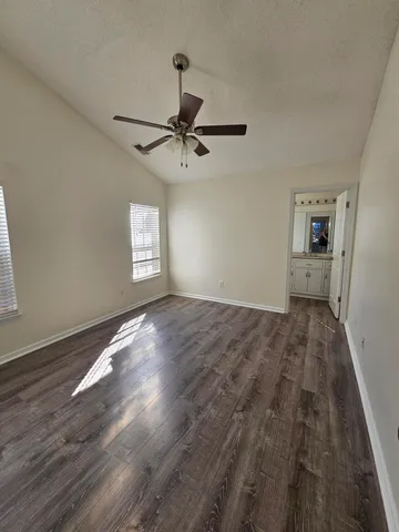 $295,500 | 1424 Pinethicket Drive, Summerville, SC 29486