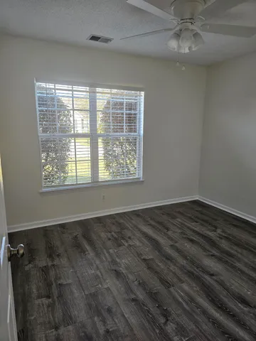 $295,500 | 1424 Pinethicket Drive, Summerville, SC 29486