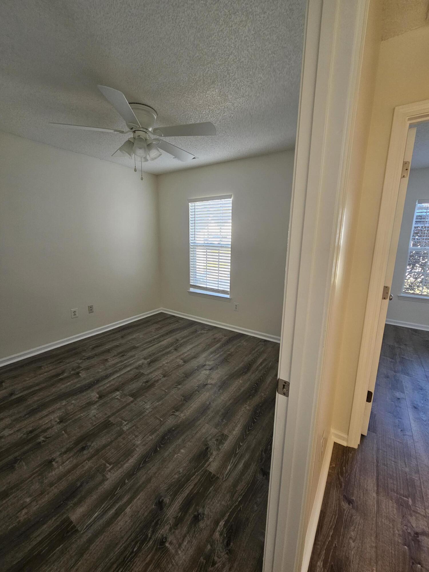 1424 Pinethicket Drive Summerville, SC 29486 - Photo 22 of 27 3rd bedroom