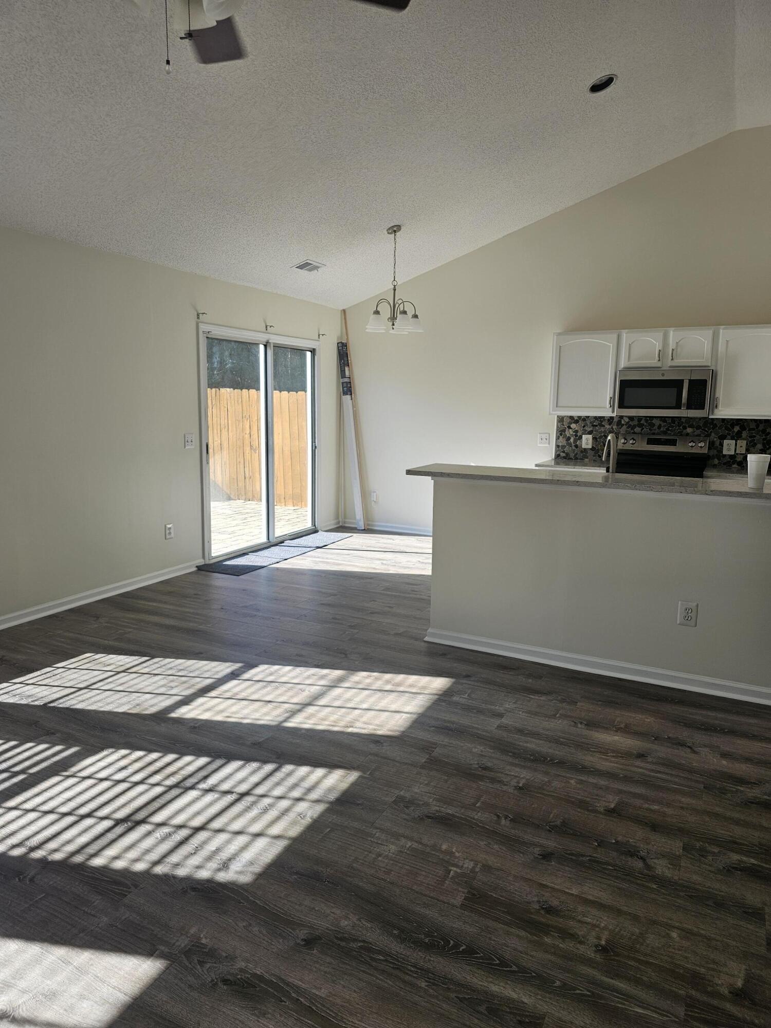 1424 Pinethicket Drive Summerville, SC 29486 - Photo 6 of 27 breakfast area - Copy