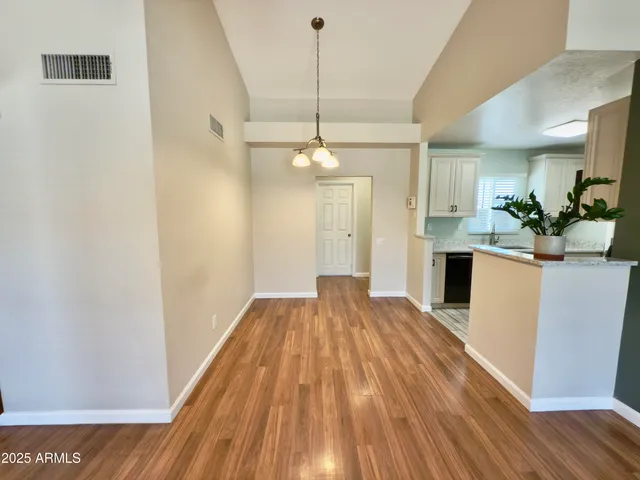 $1,600 | 4448 East Fremont Street, Phoenix, AZ 85042