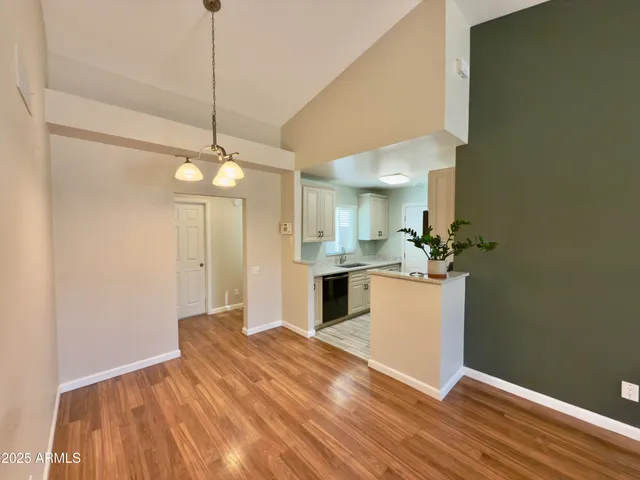 $1,600 | 4448 East Fremont Street, Phoenix, AZ 85042