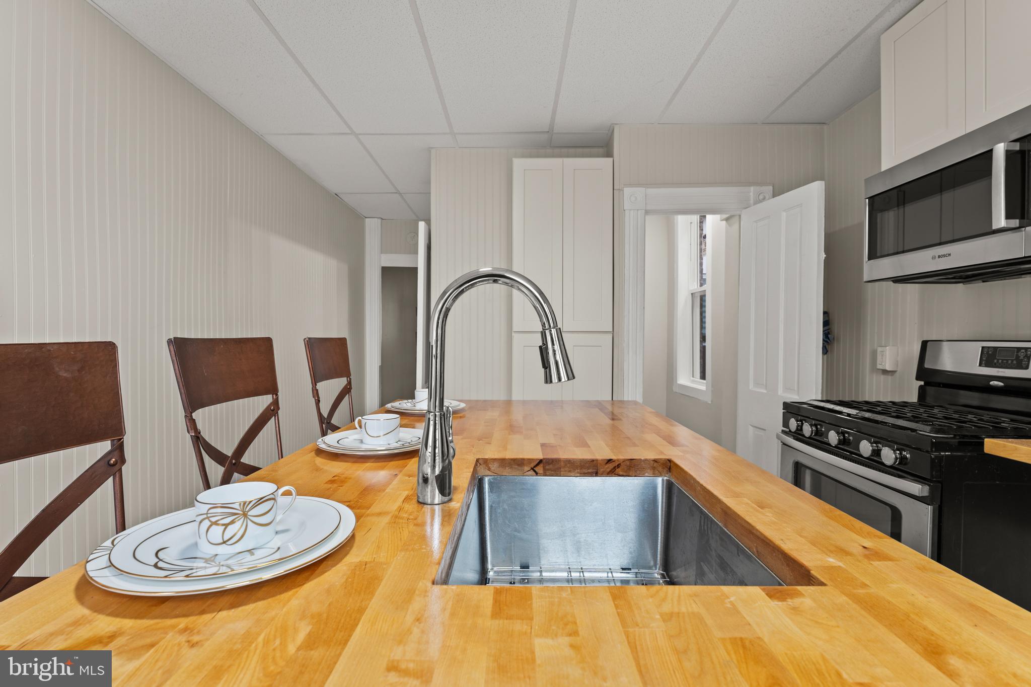 2022 West Fayette Street Baltimore, MD 21223 - Photo 14 of 31 Kitchen
