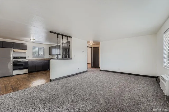 $1,295 | 1080 South Eliot Street, Unit 203, Denver, CO 80219