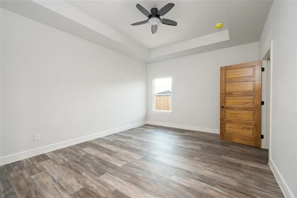 $355,000 | 411 West Elm Street, Whitewright, TX 75491
