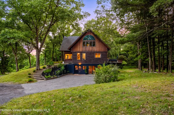 $1,340,000 | 407 Boulevard, Kingston, NY 12401