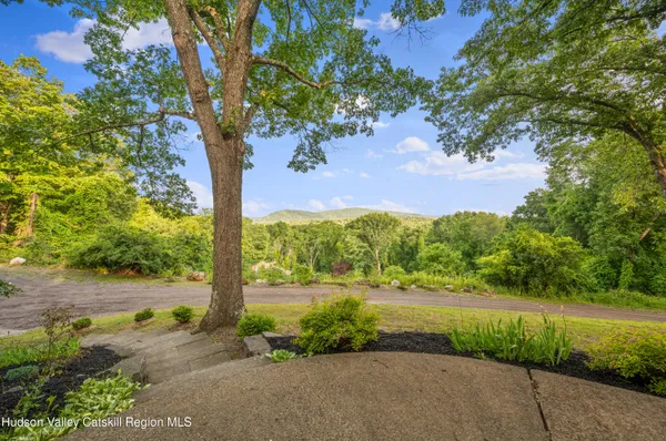 $1,340,000 | 407 Boulevard, Kingston, NY 12401