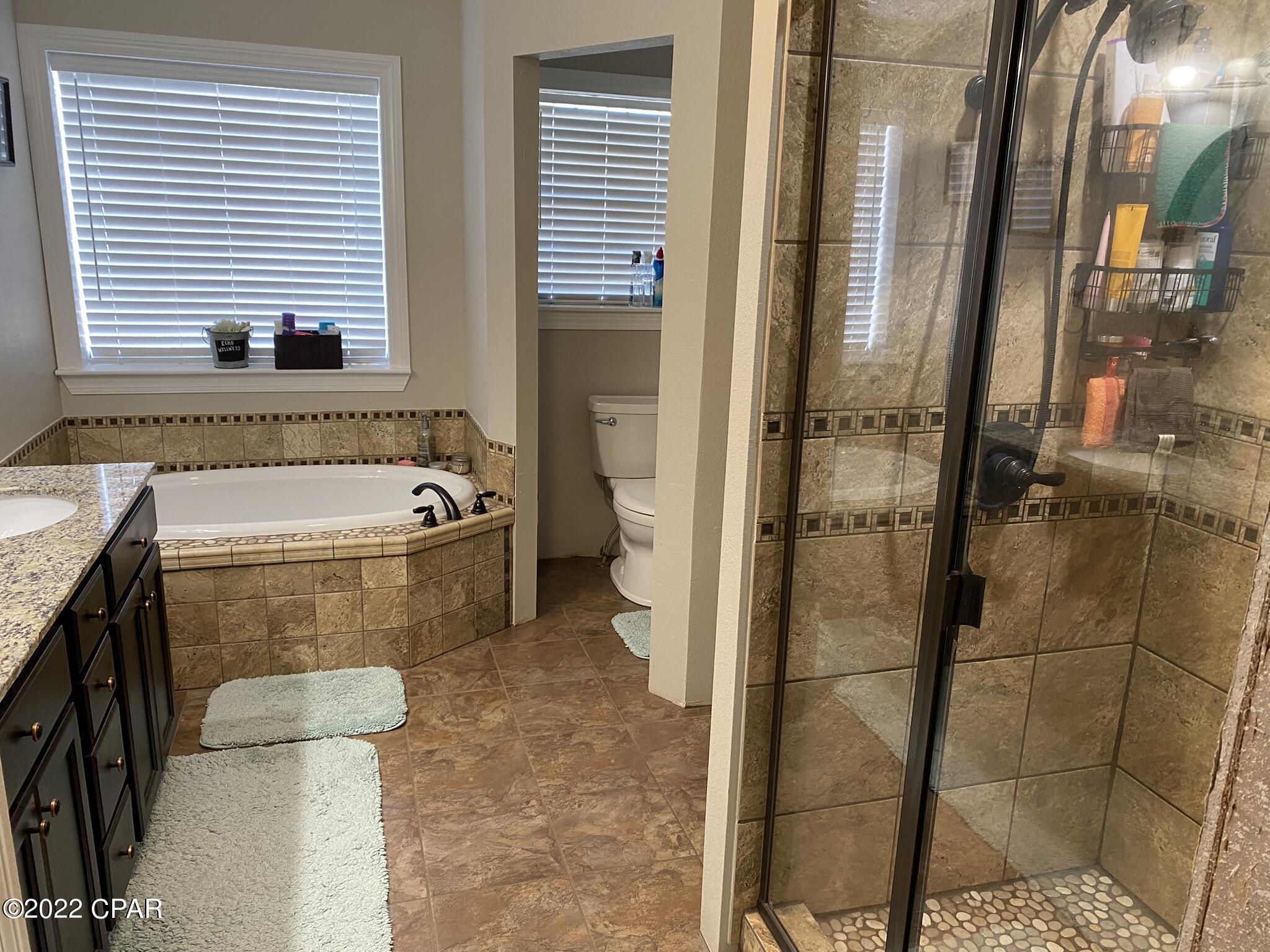 2181 Indiana Avenue Grand Ridge, FL 32442 - Photo 13 of 38 Gallery Image 13