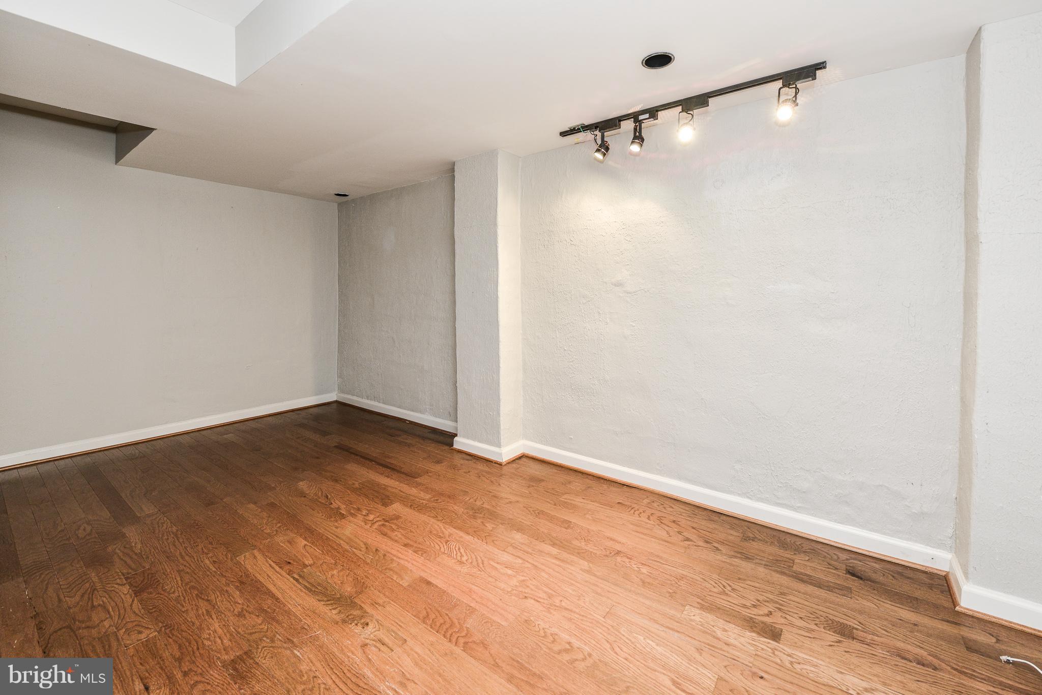 6650 Ridgeway Drive Springfield, VA 22150 - Photo 22 of 28 Interior (General)