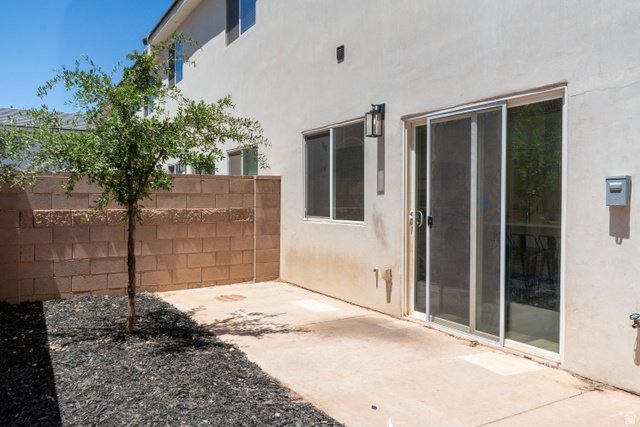686 North 275 West, Unit 7 La Verkin, UT 84745 - Photo 2 of 12