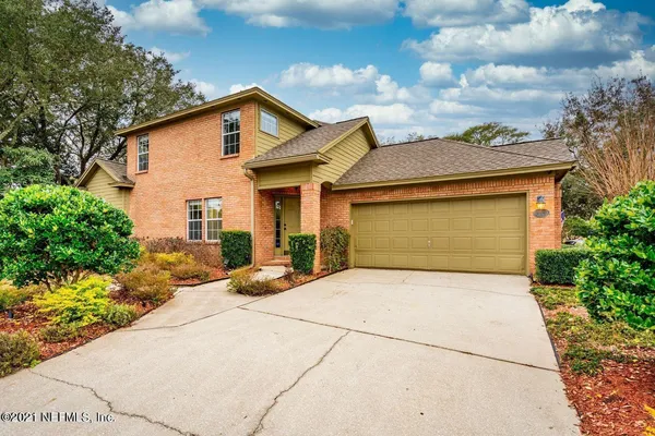 $2,895 | 7820 Deerwood Point Court, Unit 12031, Jacksonville, FL 32256