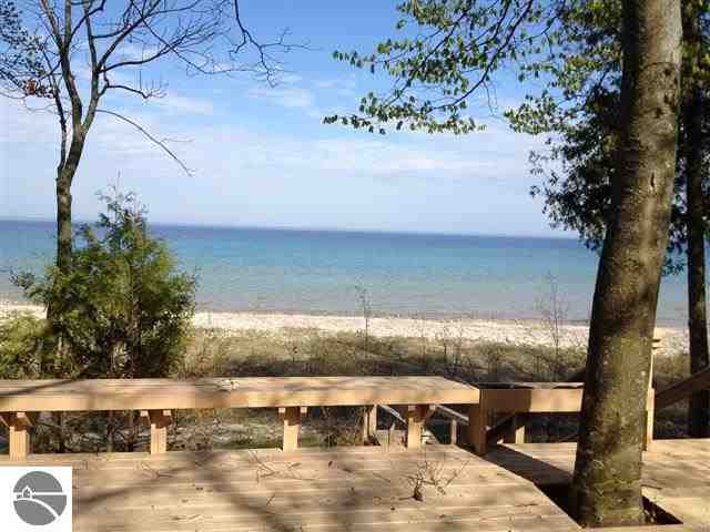 4362 North Omena Point Road Omena, MI 49674 - Photo 28 of 39 1784650-27.JPG