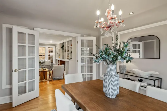 $849,900 | 2123 East Beverly Road, Shorewood, WI 53211