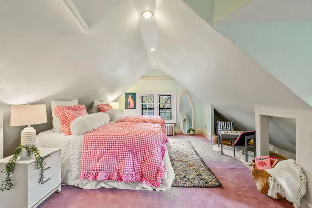 $849,900 | 2123 East Beverly Road, Shorewood, WI 53211