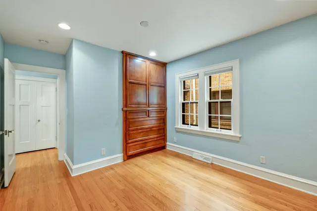 $849,900 | 2123 East Beverly Road, Shorewood, WI 53211