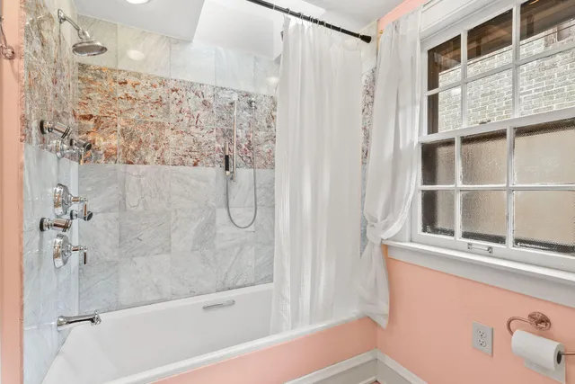 $849,900 | 2123 East Beverly Road, Shorewood, WI 53211