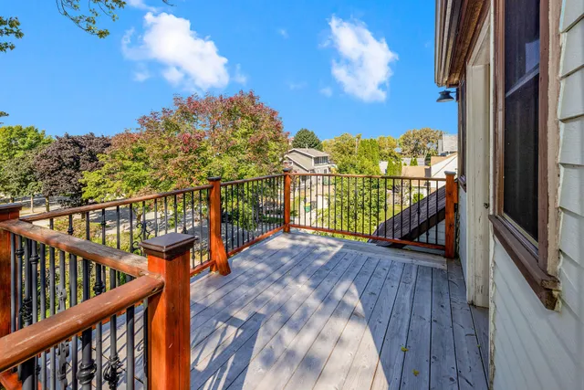 $849,900 | 2123 East Beverly Road, Shorewood, WI 53211