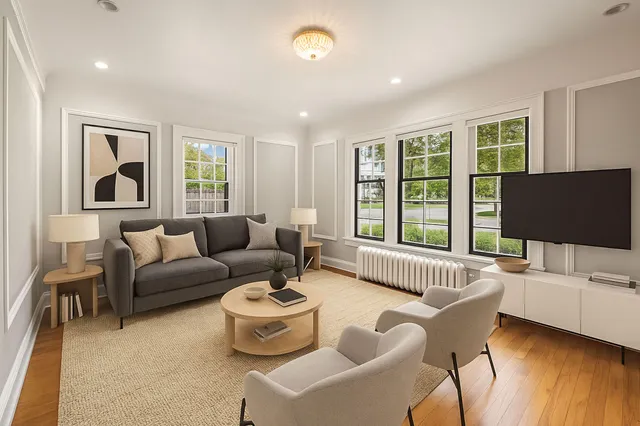 $849,900 | 2123 East Beverly Road, Shorewood, WI 53211