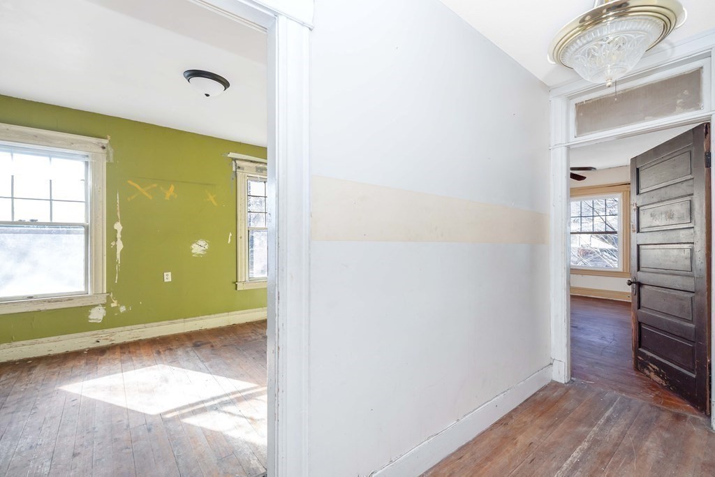 7-9 Cornell Street Springfield, MA 01109 - Photo 26 of 40