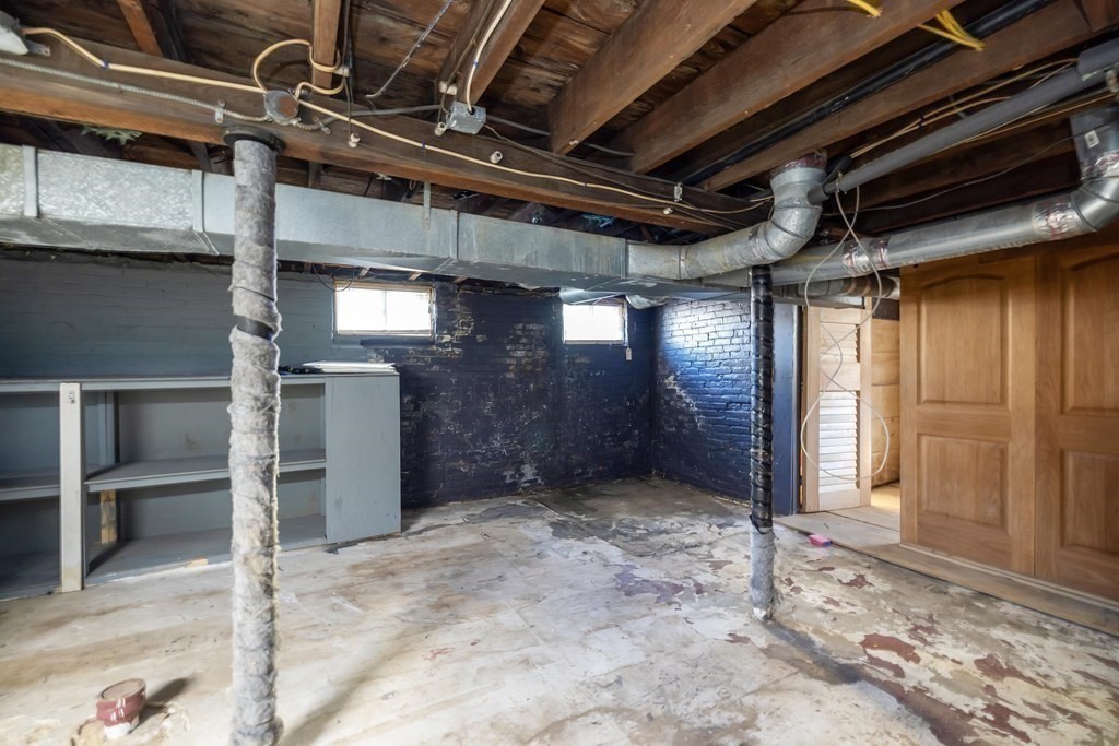 7-9 Cornell Street Springfield, MA 01109 - Photo 39 of 40